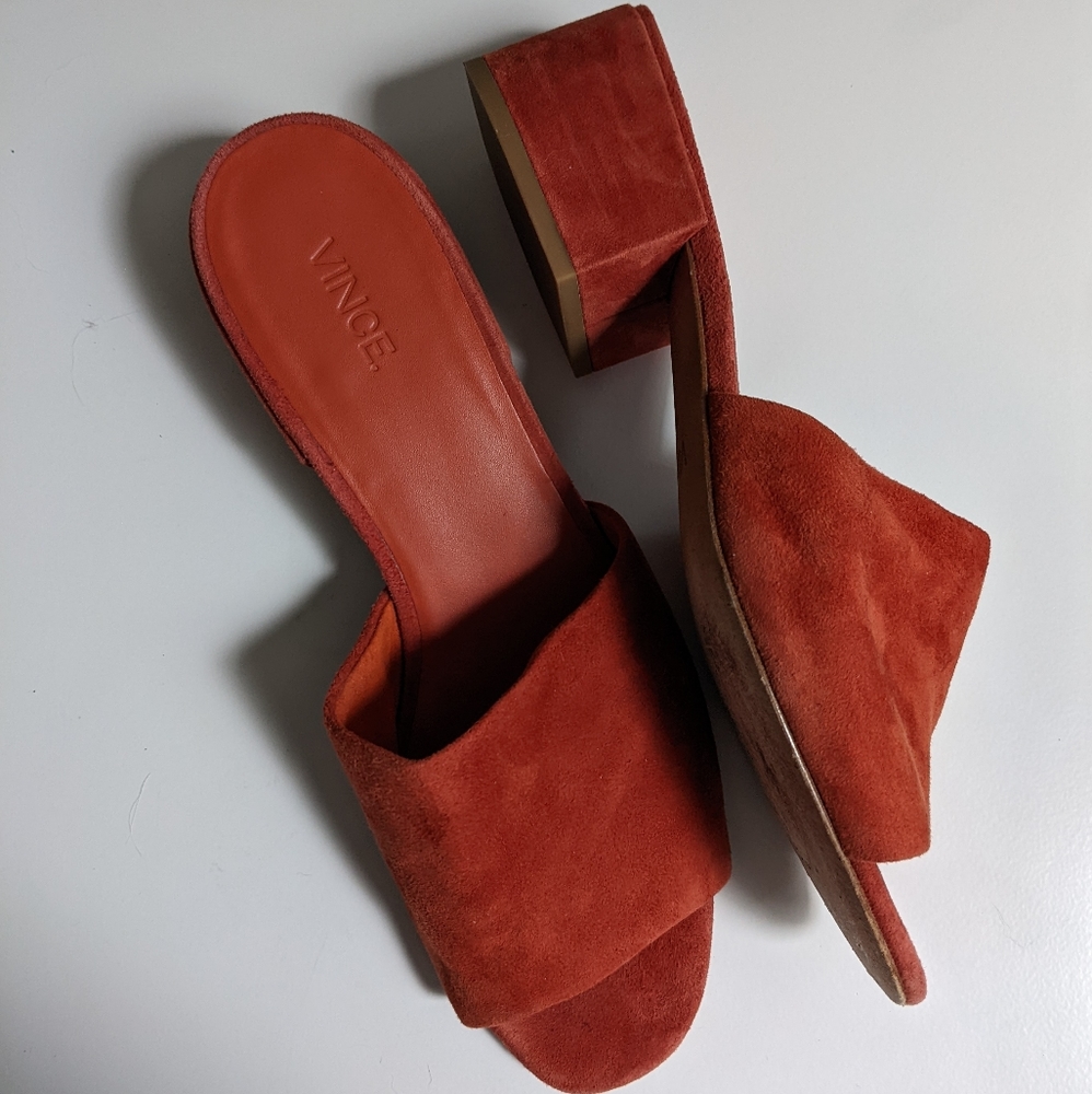 VINCE Rochelle 2 Slides Suede Coral - 10